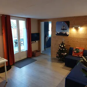 Au Pied Des Montagnes , Le Bourg-dʼOisans France